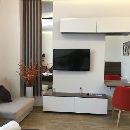 Appartement Apel Luxury à Ni Extérieur photo