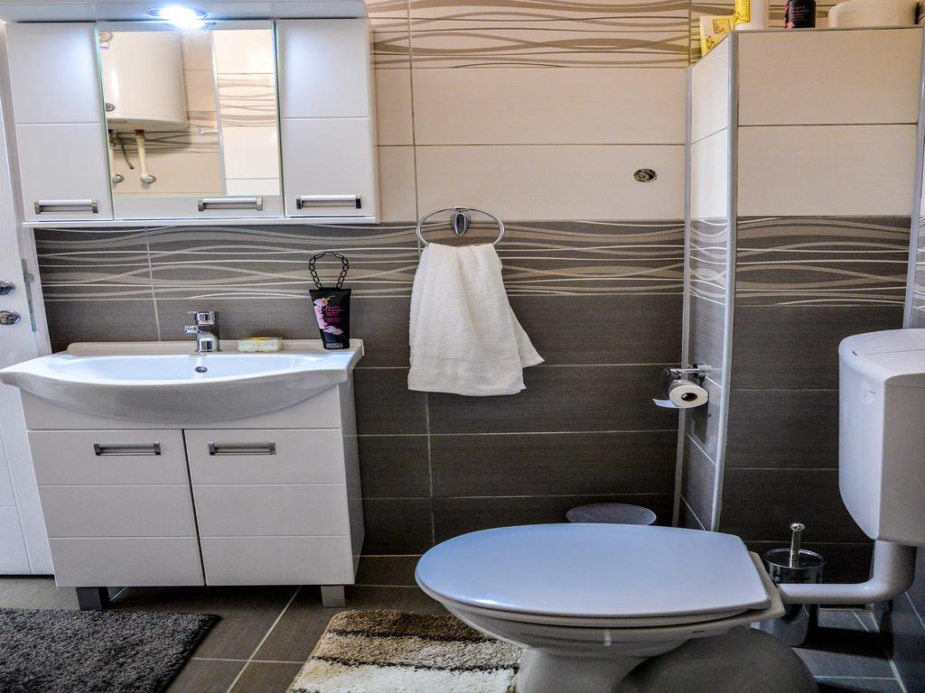 Appartement Apel Luxury à Ni Extérieur photo
