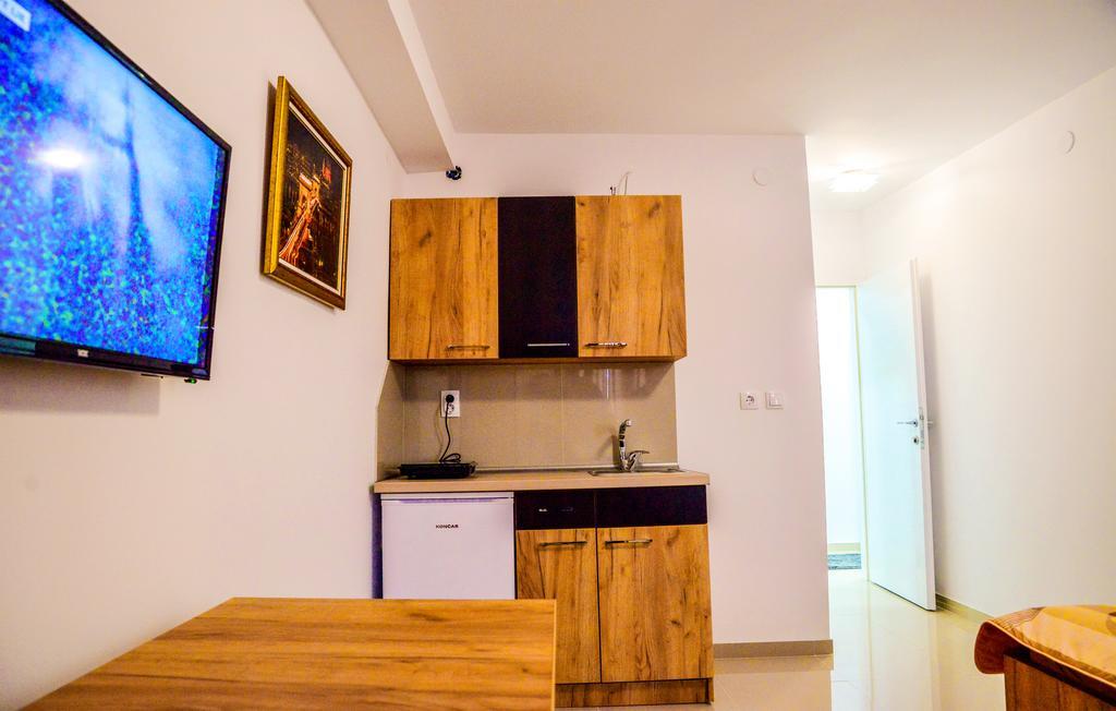 Appartement Apel Luxury à Ni Extérieur photo